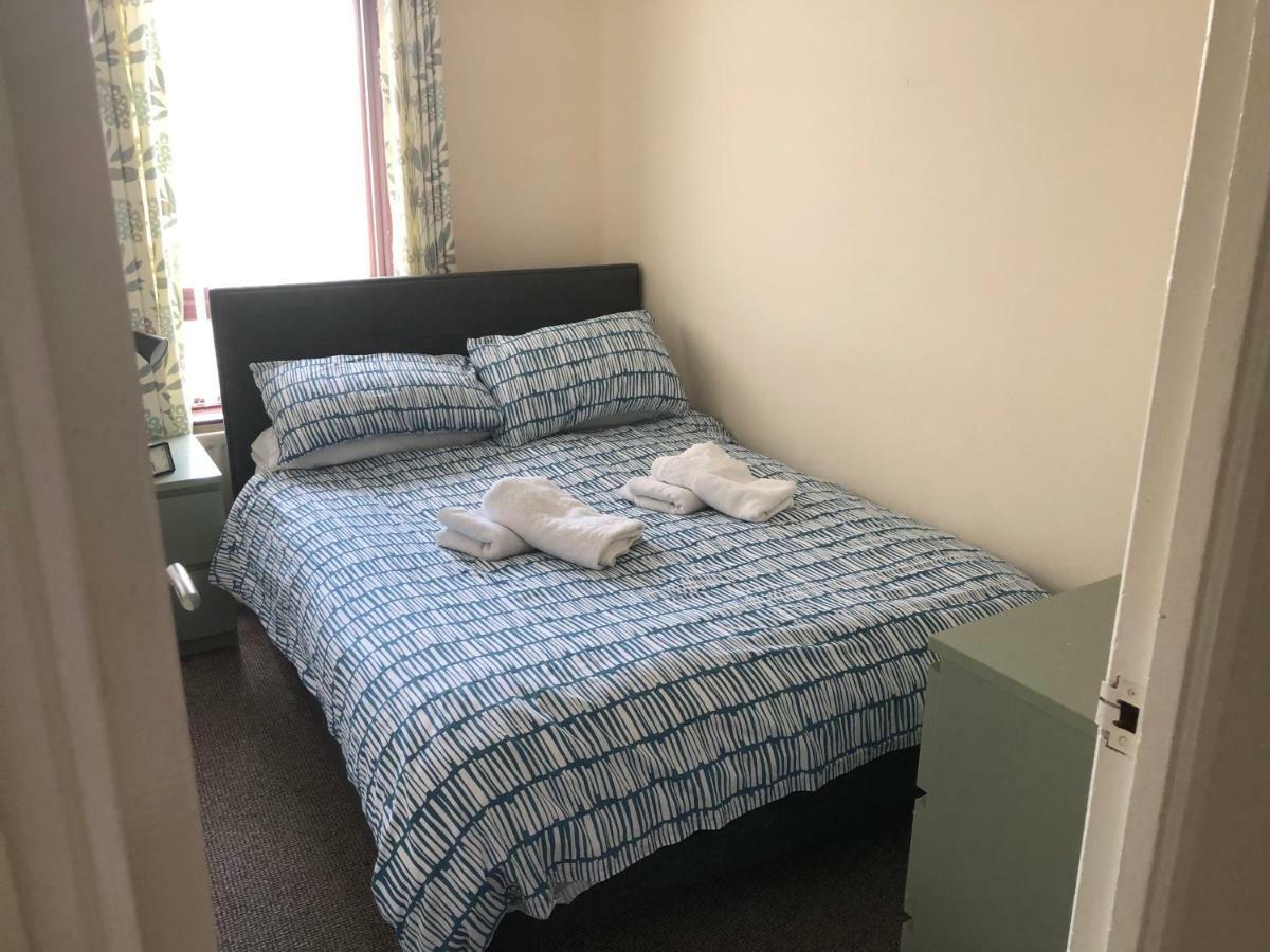 Claire'S Airbnb 2 Belfast Esterno foto